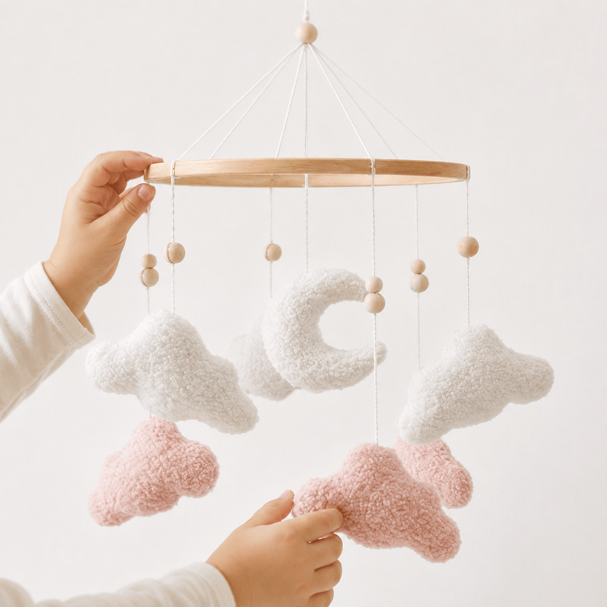 Montessoriland Babymobile mit Wolken und Mond