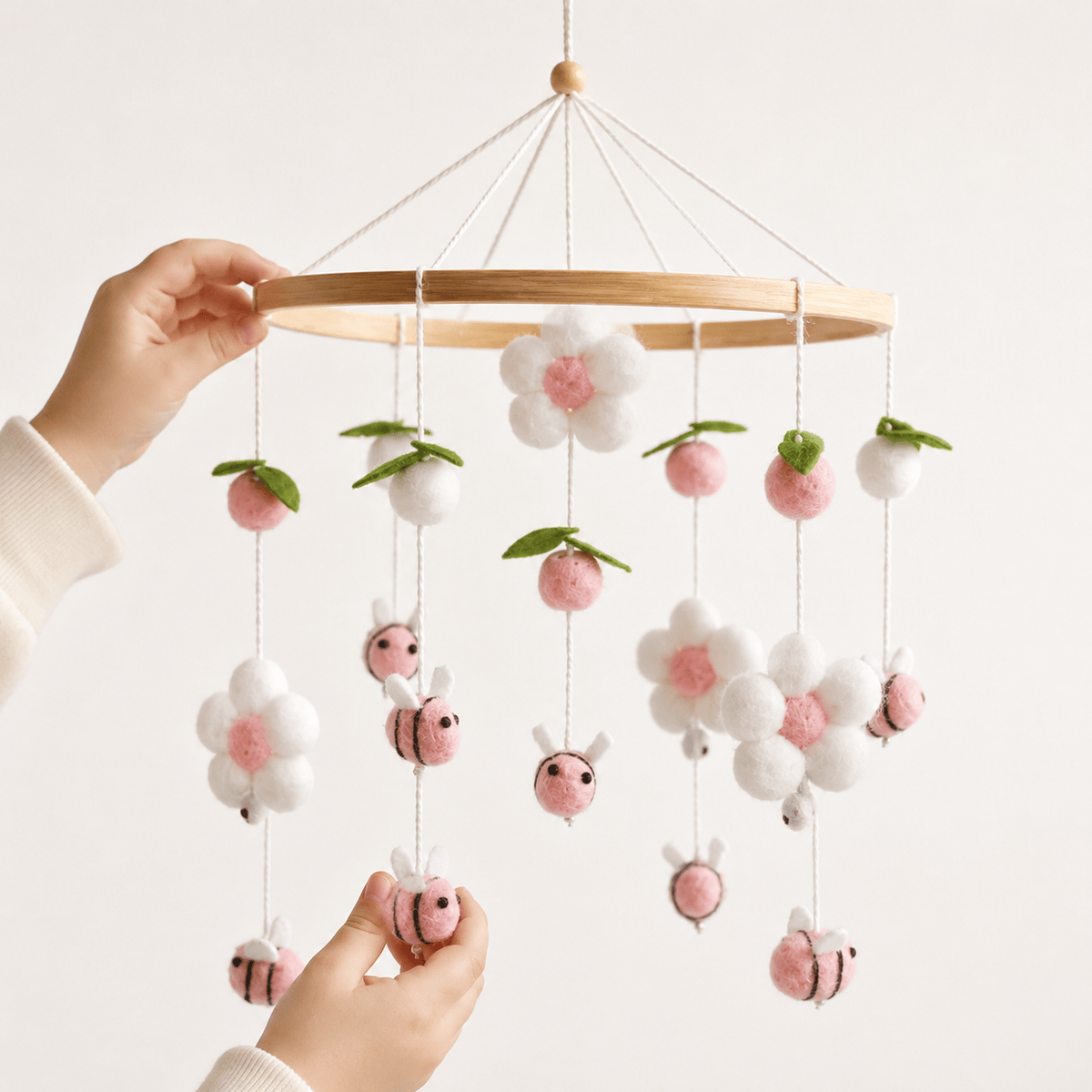 Montessoriland Montessori-Babymobile mit Bienen und Blumen