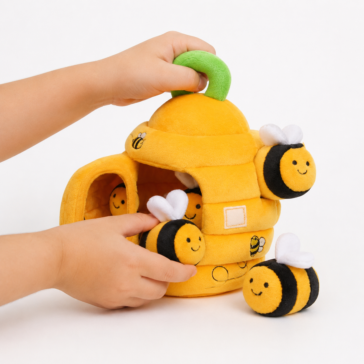 Toddlers Baby Beehive - Entrain de jouer, mais avec les caractéristiques