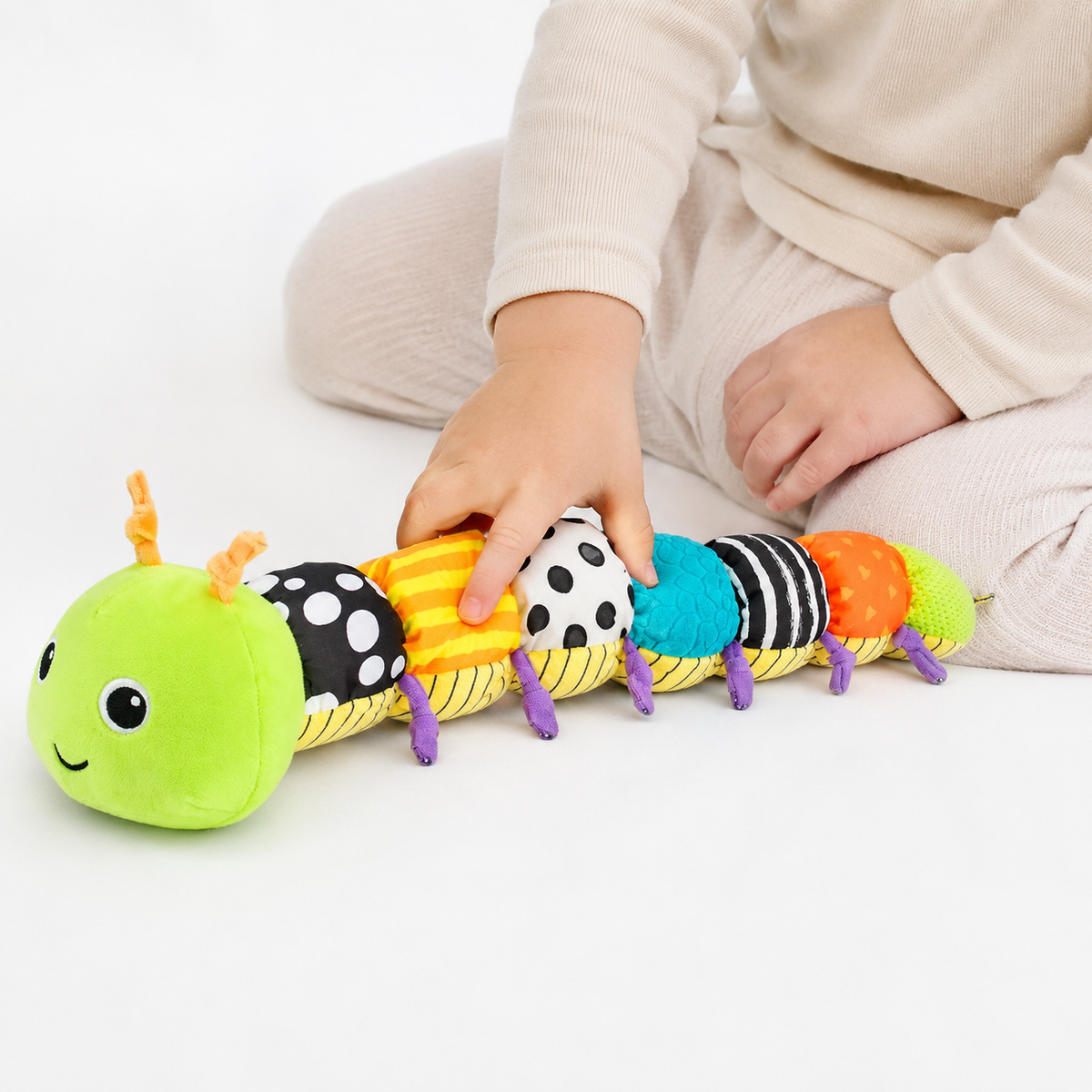 Toddlers Musical Animal - Entrain de jouer fond blanc